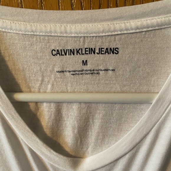 calvin klein tee - Picture 2 of 2